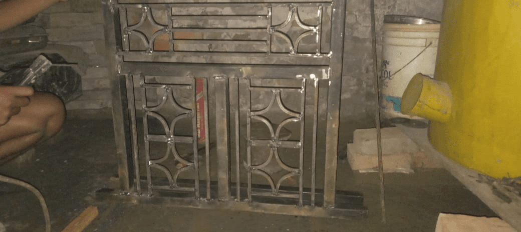 Artistic Window Grill Design â MS Fabrication, Khadda