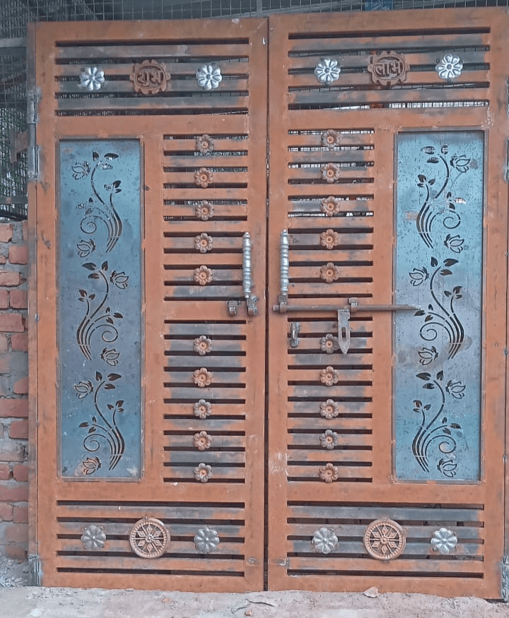 Heavy Iron Main Gate â Custom Design, Kushinagar